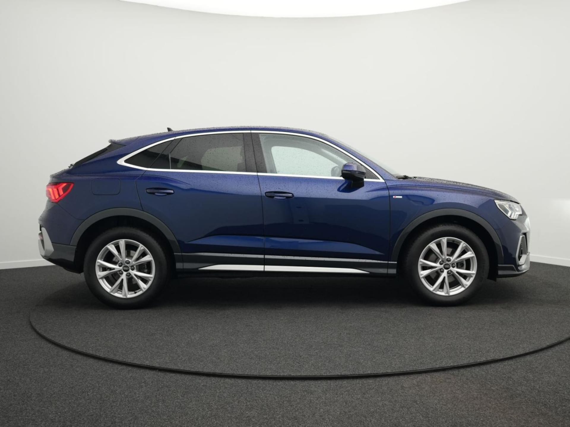 Audi Q3 Sportback S line
