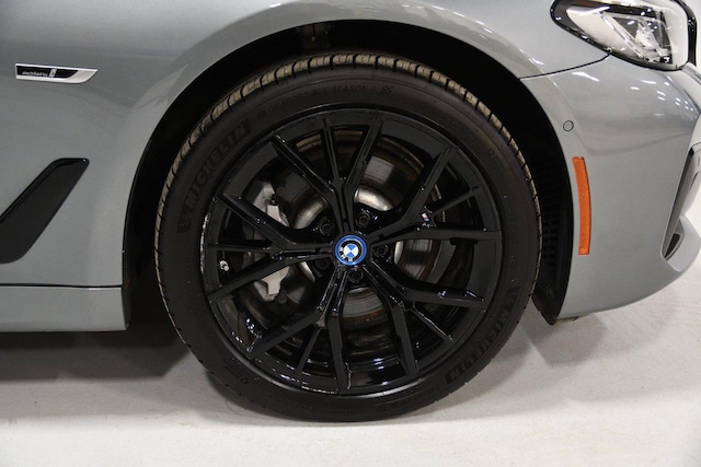 2023 BMW