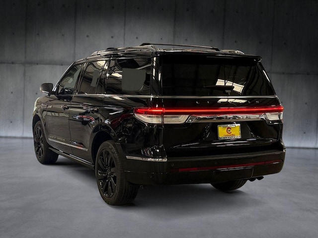 2023 Lincoln Navigator