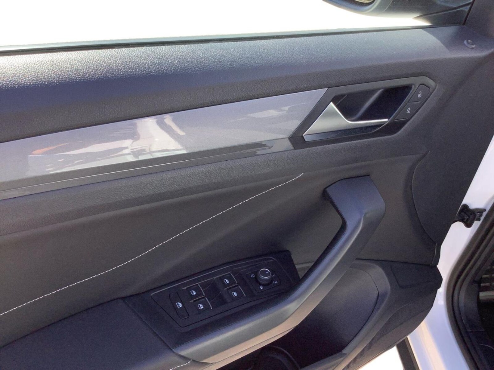 Volkswagen T-Roc – Bild 15