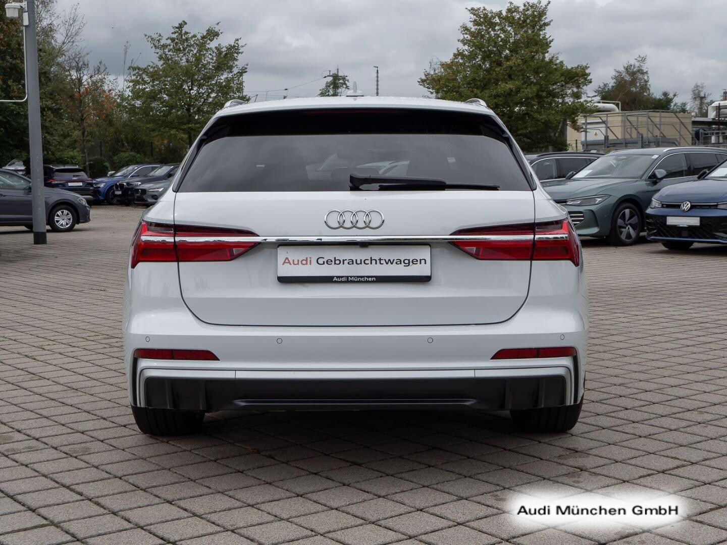 Bild über Audi S6 Avant TDI quattro tiptronic - für weitere Informationen kontaktieren Sie den Audi Partner