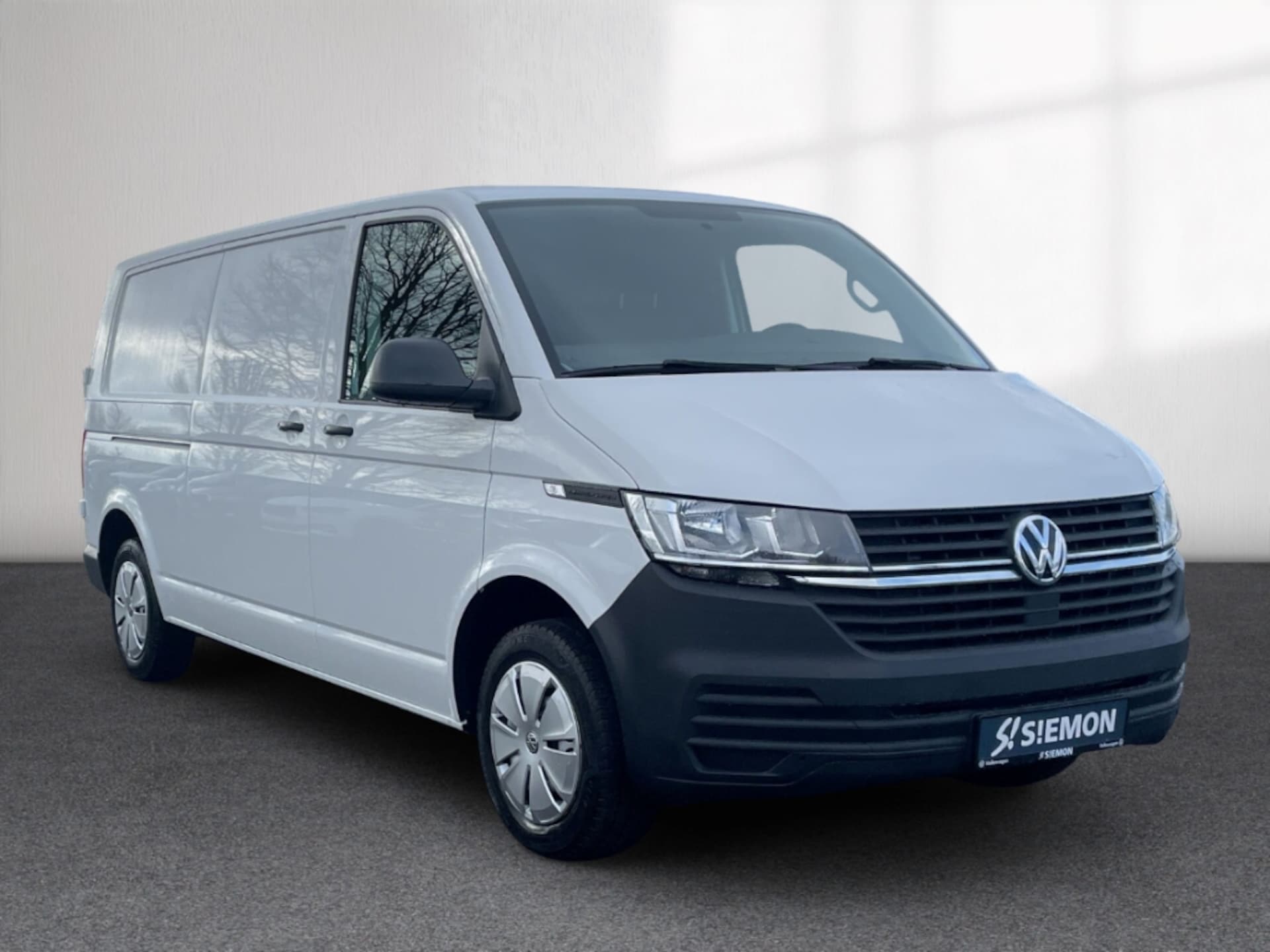 Volkswagen T6.1 Transporter Kasten langer Radstand