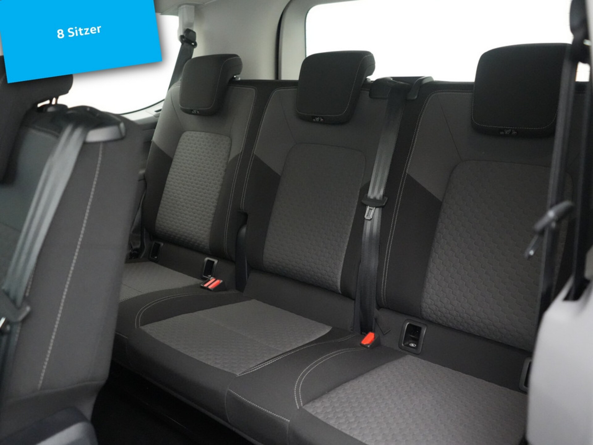 Volkswagen Caravelle Style