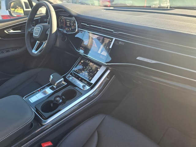 2026 Audi Q7 Premium Plus - Photo 12
