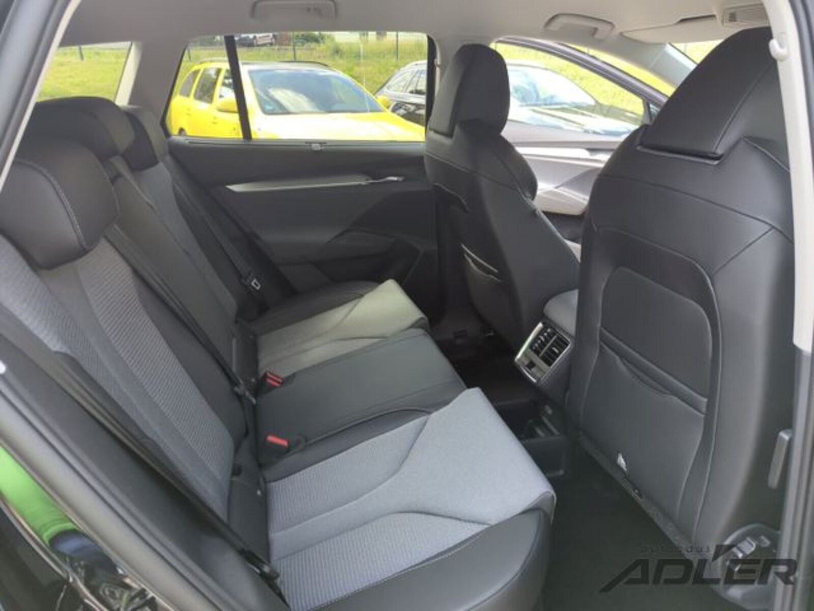Škoda Enyaq – Bild 12