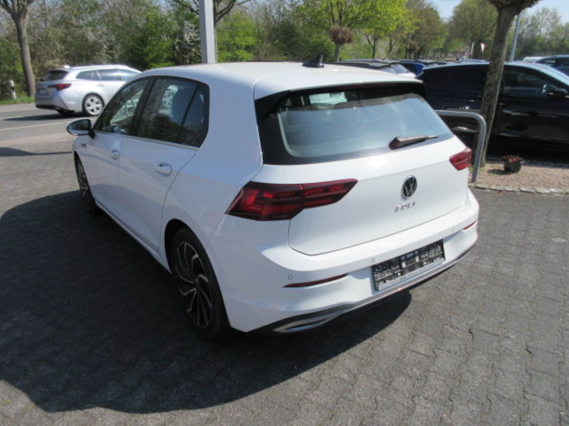 Volkswagen Golf Style