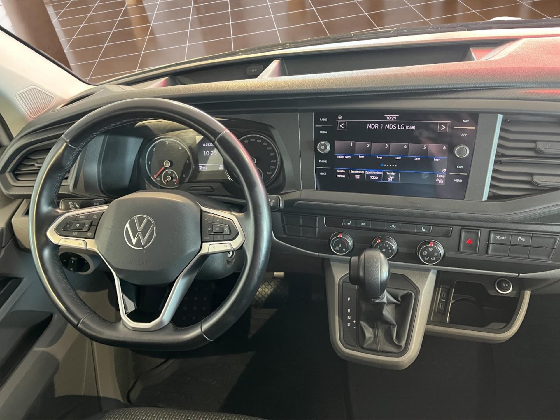 Volkswagen T6.1 Transporter Kasten kurzer Radstand