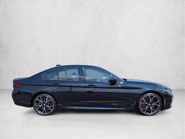 2023 BMW M550