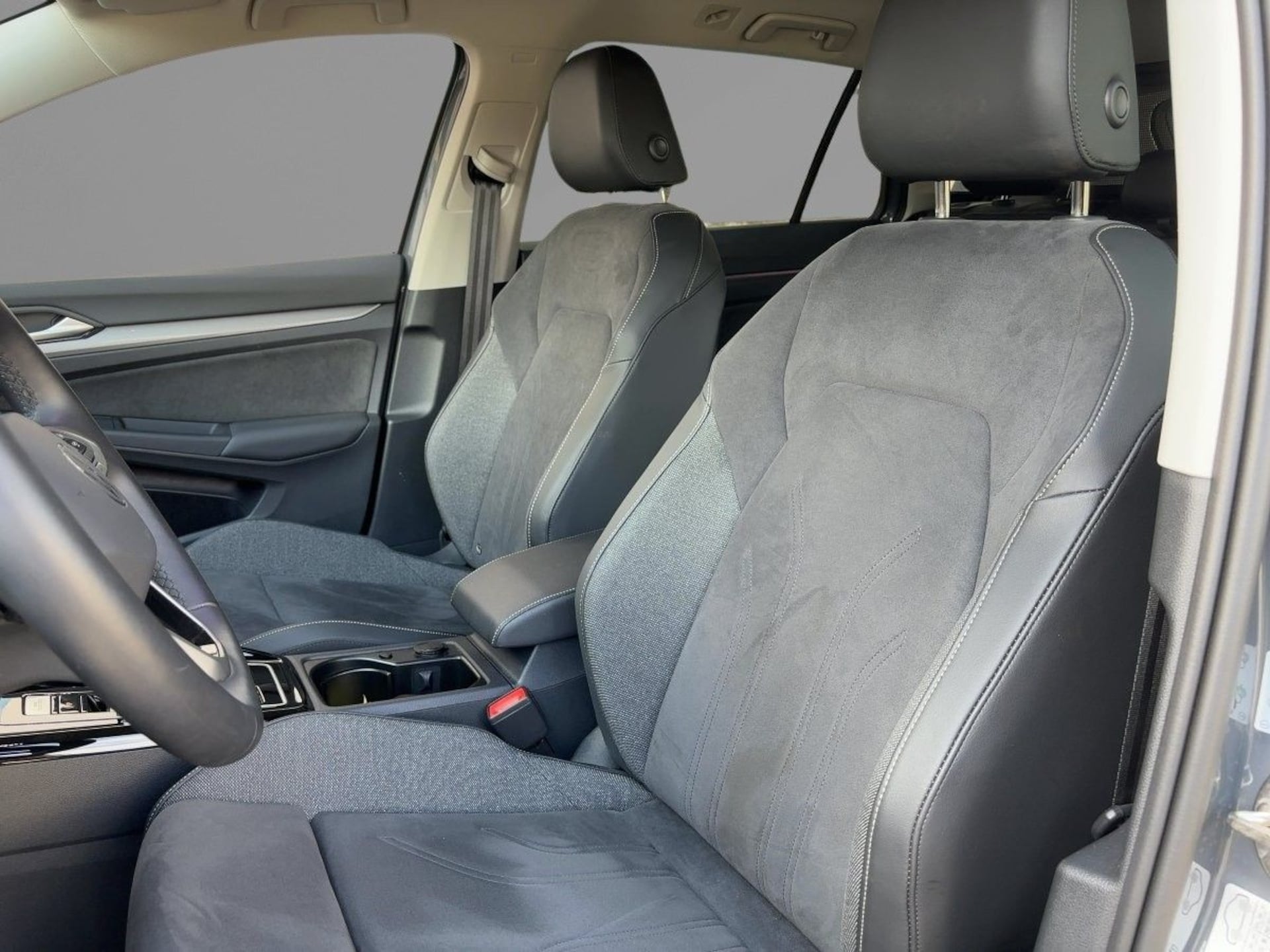 Volkswagen Golf Variant Style