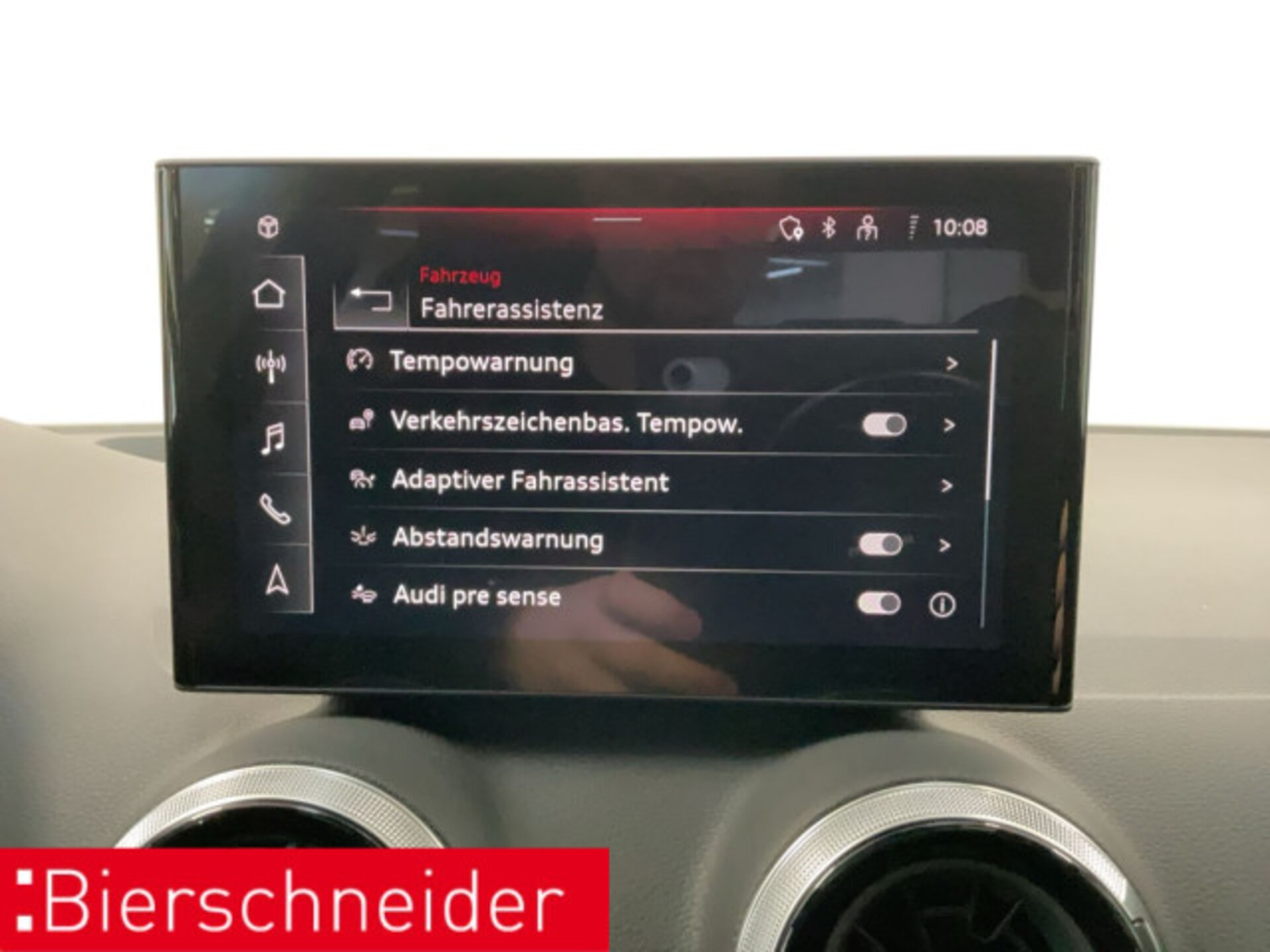 Audi Q2 S line