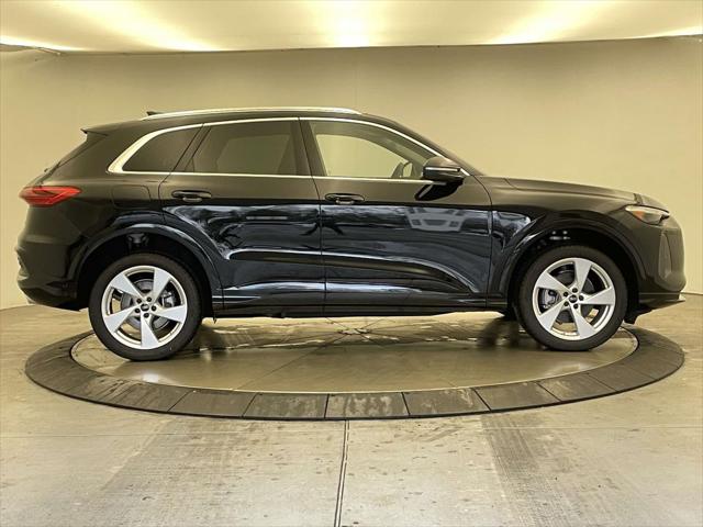 2025 Audi Q5 Premium Plus - Photo 8
