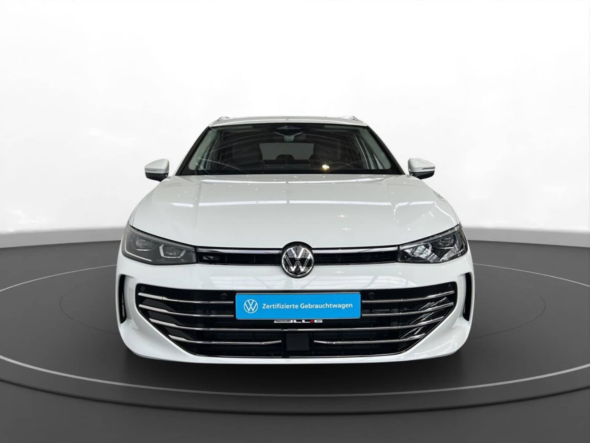 Volkswagen Passat Elegance
