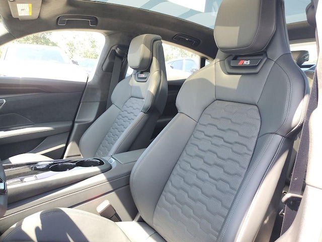 2026 Audi RS e-tron GT Performance Base - Photo 18