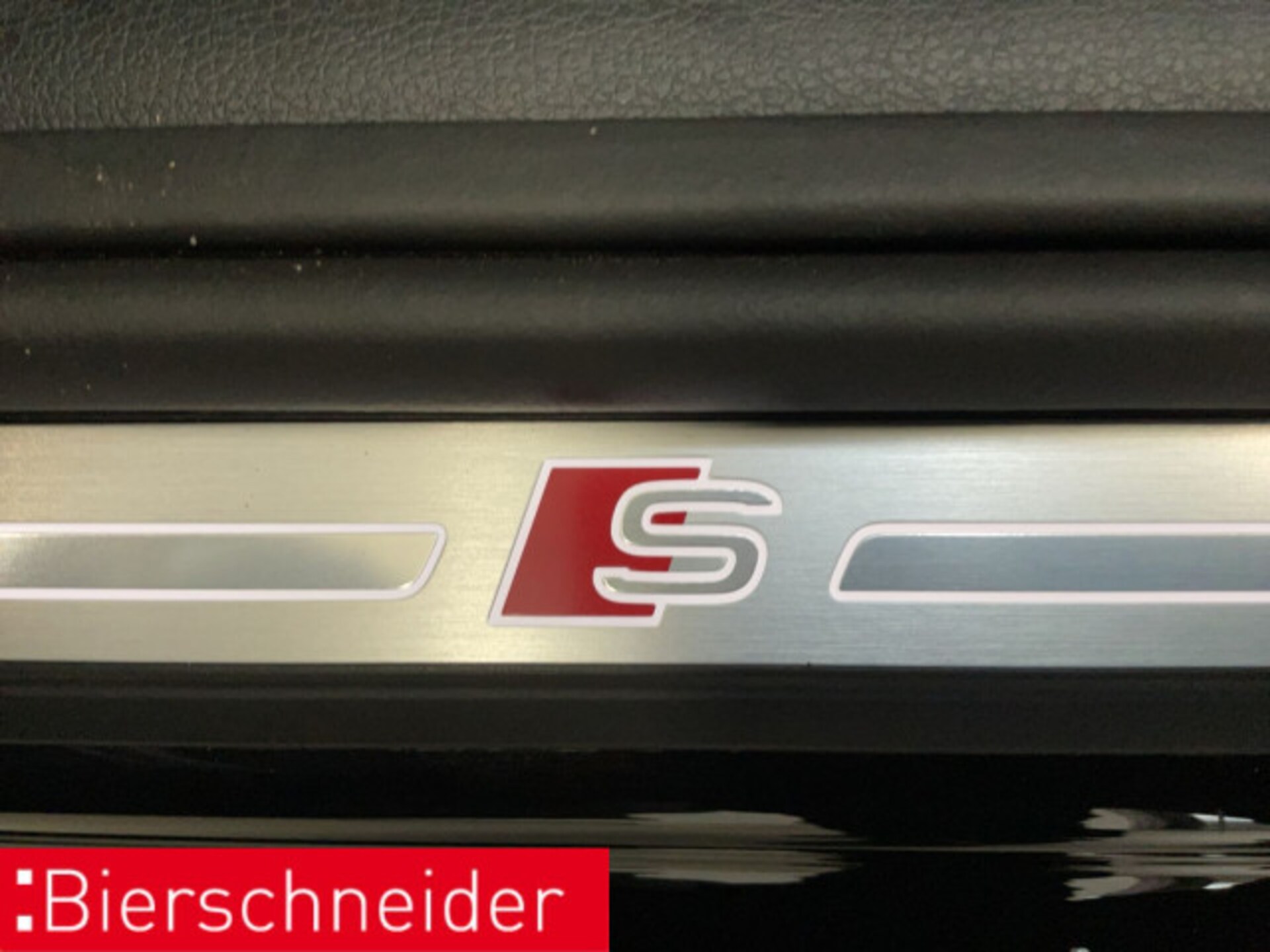 Audi Q2 S line