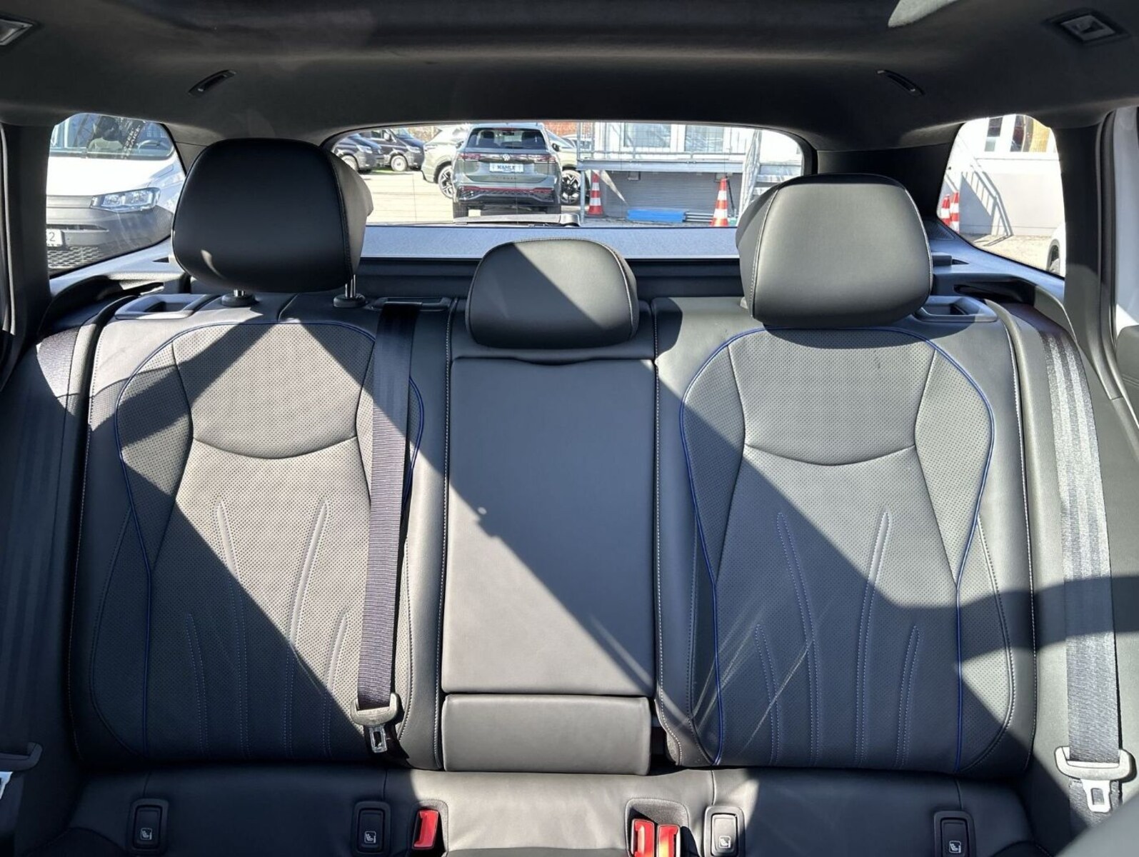 Volkswagen Passat – Bild 28