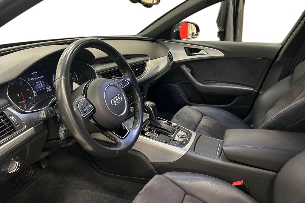 Bild som visar&nbsp;Audi A6 allroad quattro&nbsp;A6 allroad 3.0 TDI quattro 218 hk S tronic - för mer information kontakta din Audi Partner