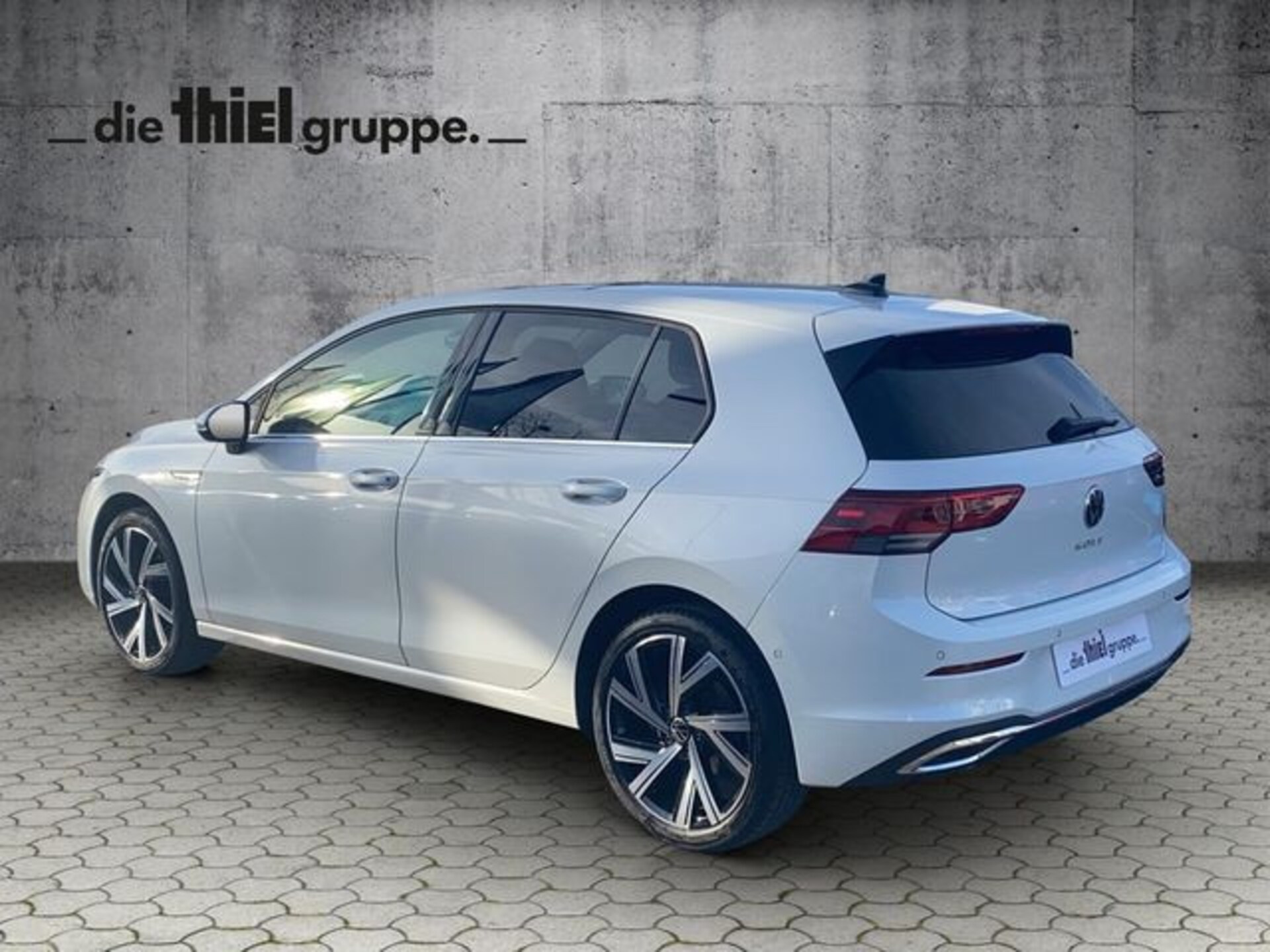 Volkswagen Golf Style