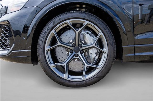 2026 Audi RS Q8 Base - Photo 9