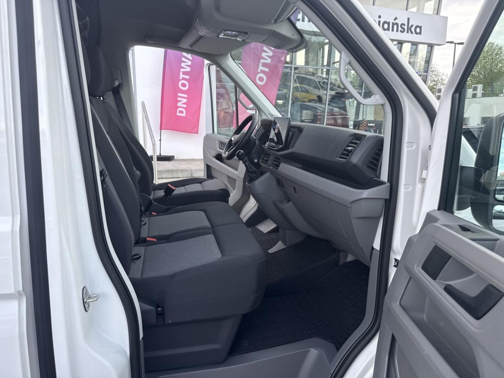Volkswagen Crafter Furgon długi rozstaw osi