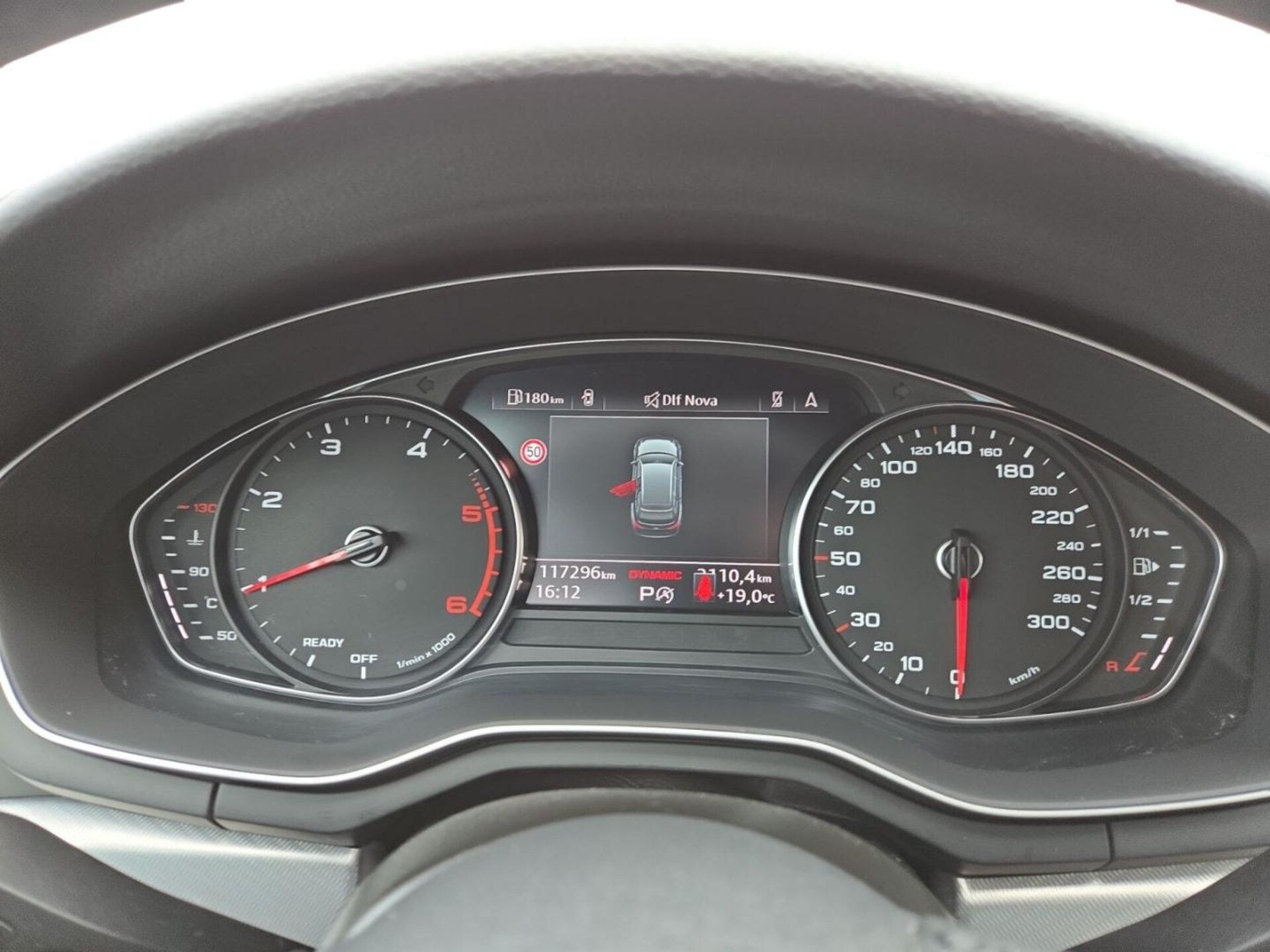 Audi A4 Avant Advanced