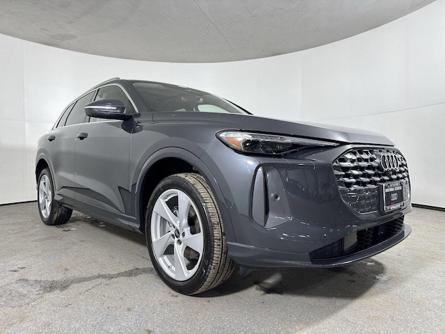 2025 Audi New Q5 Premium Plus - Photo 28