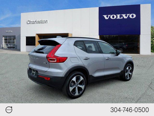 2026 Volvo XC40