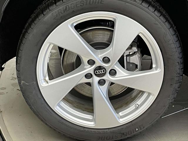2025 Audi Q5 Premium Plus - Photo 13