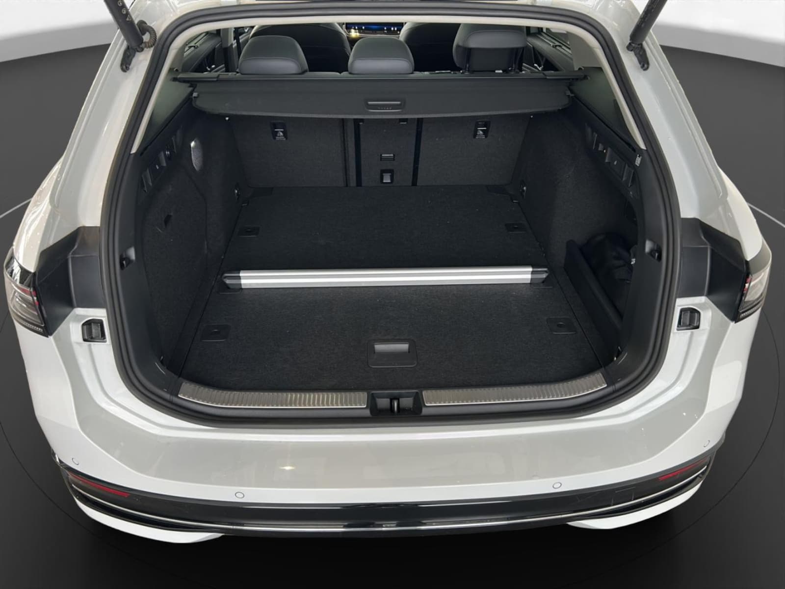 Volkswagen Passat – Bild 7