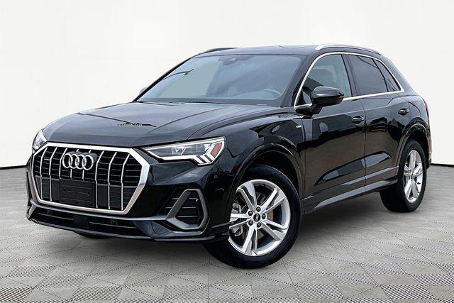 2023 Audi Q3 45 TFSI S Line Premium Plus quattro's photo