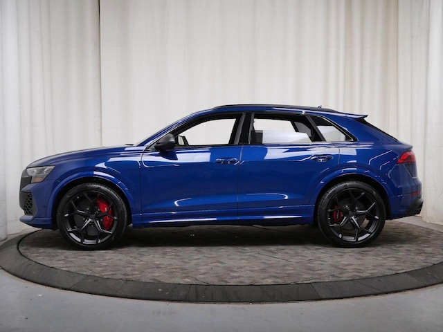2026 Audi RS Q8 SUV performance