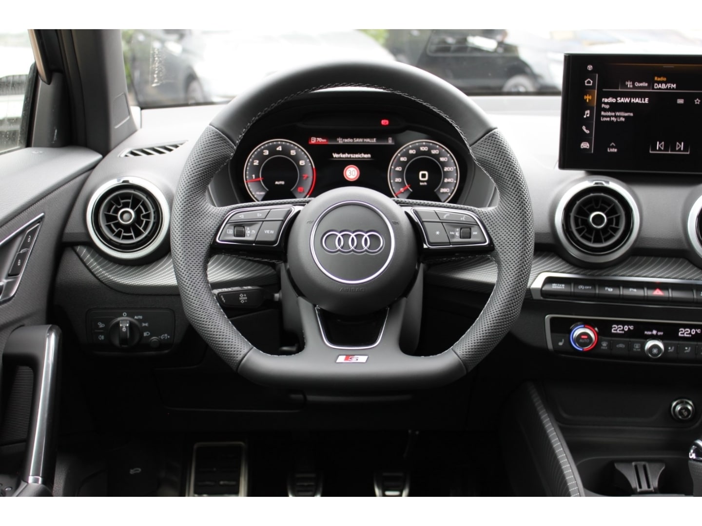 Bild über Audi Q2 advanced 35 TFSI Schaltgetriebe - für weitere Informationen kontaktieren Sie den Audi Partner