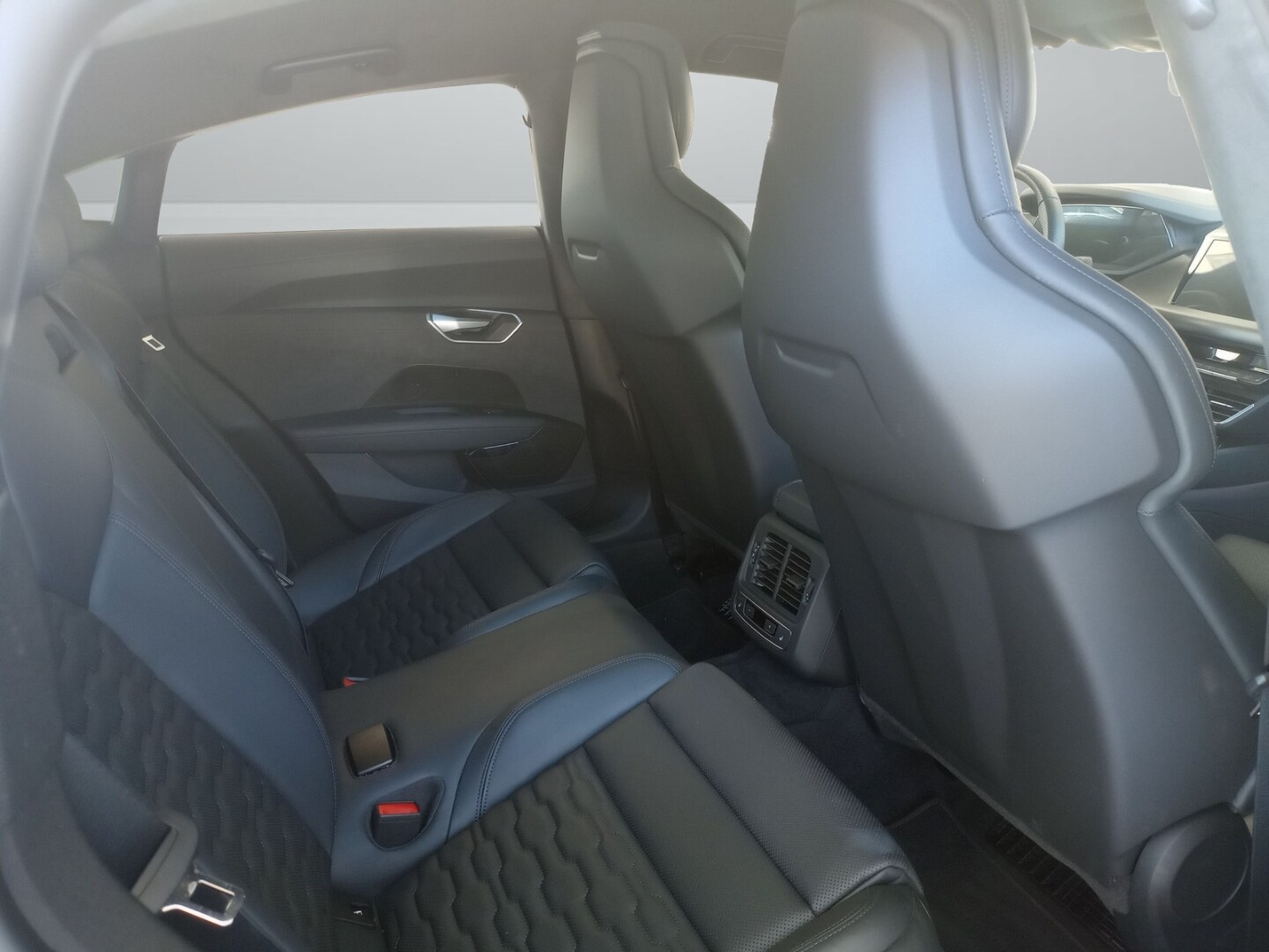 Image about Audi RS e-tron GT e-tron quattro