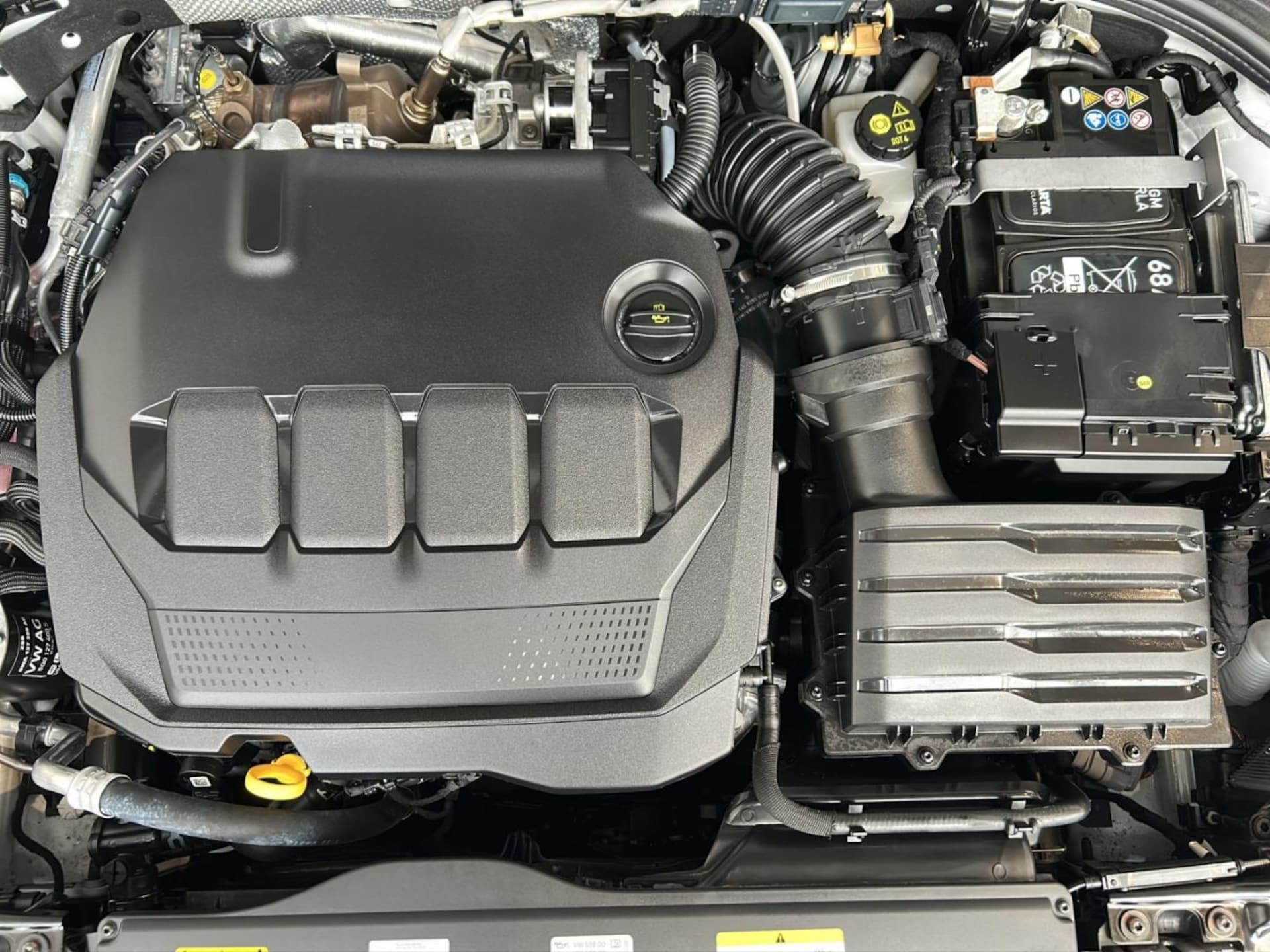 Volkswagen Passat Elegance