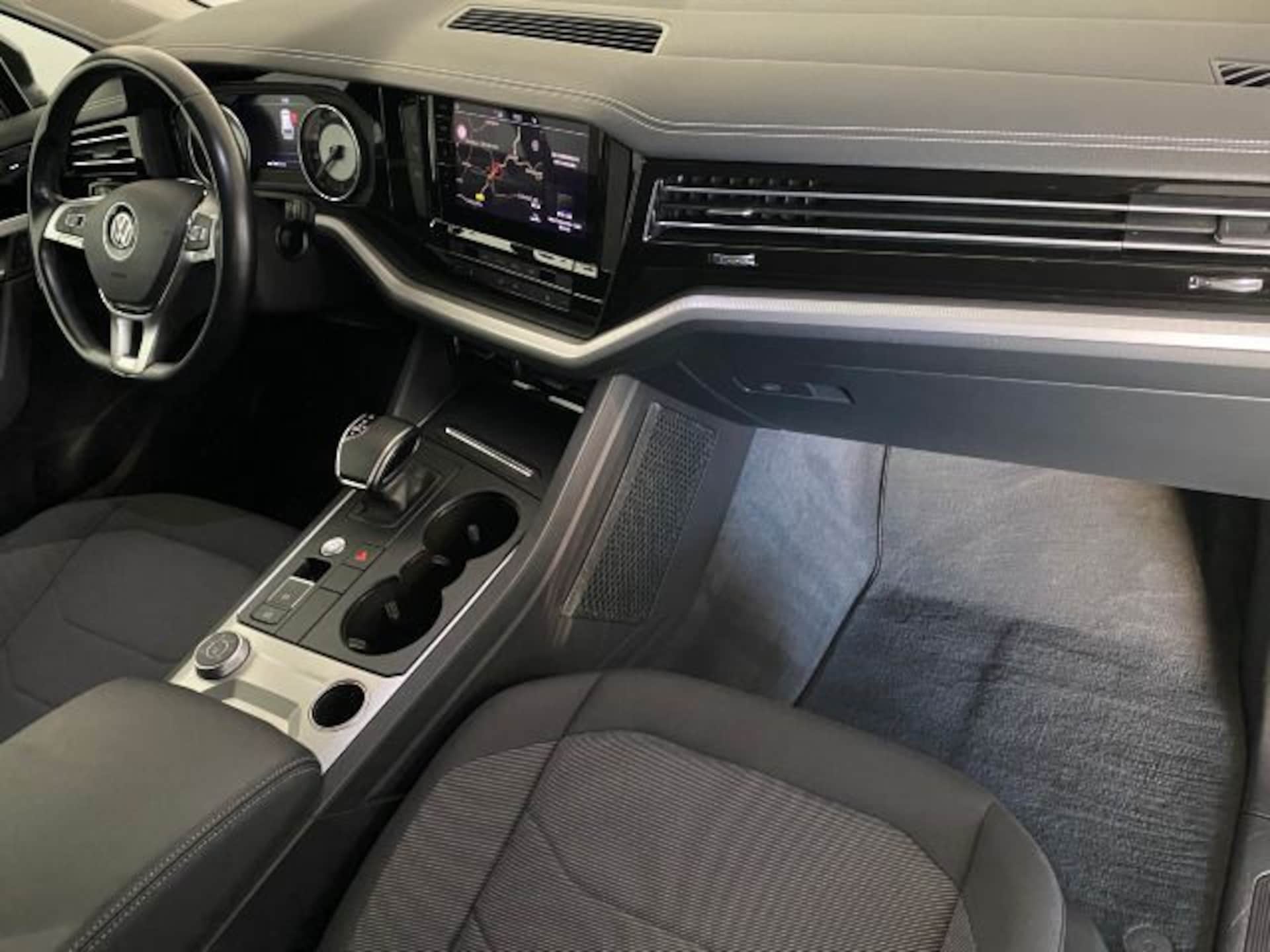 Volkswagen Touareg Basis-Modell