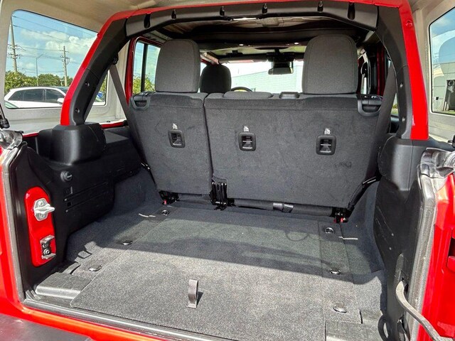 2024 Jeep Wrangler 4-Door Rubicon - Photo 42