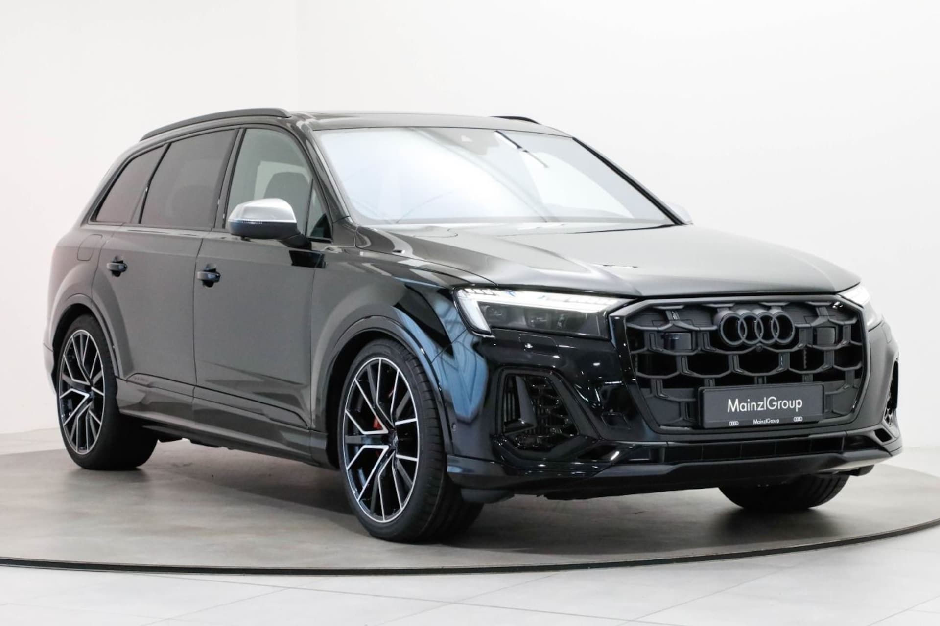Audi SQ7 SUV