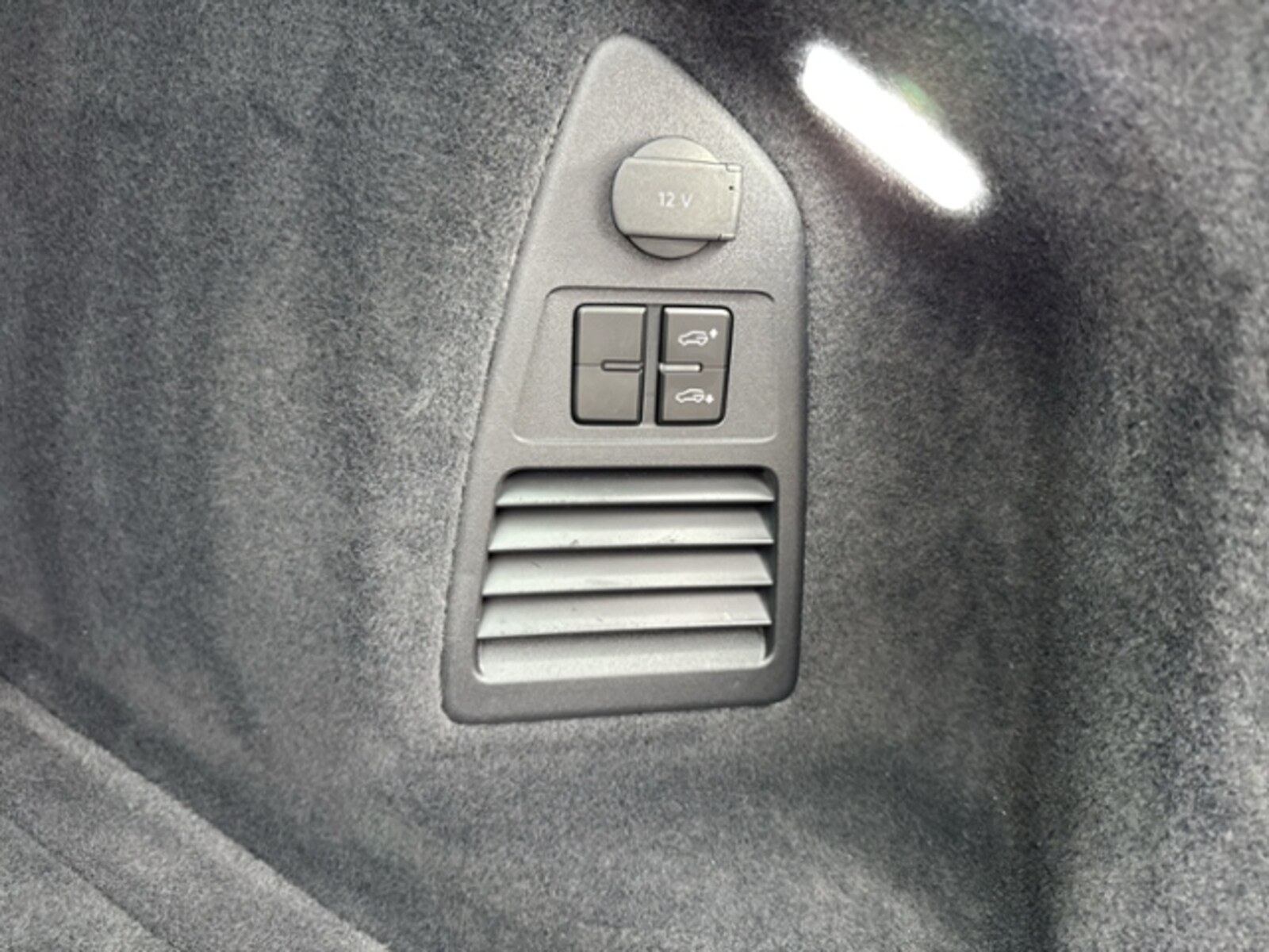 Volkswagen Touareg – Bild 14