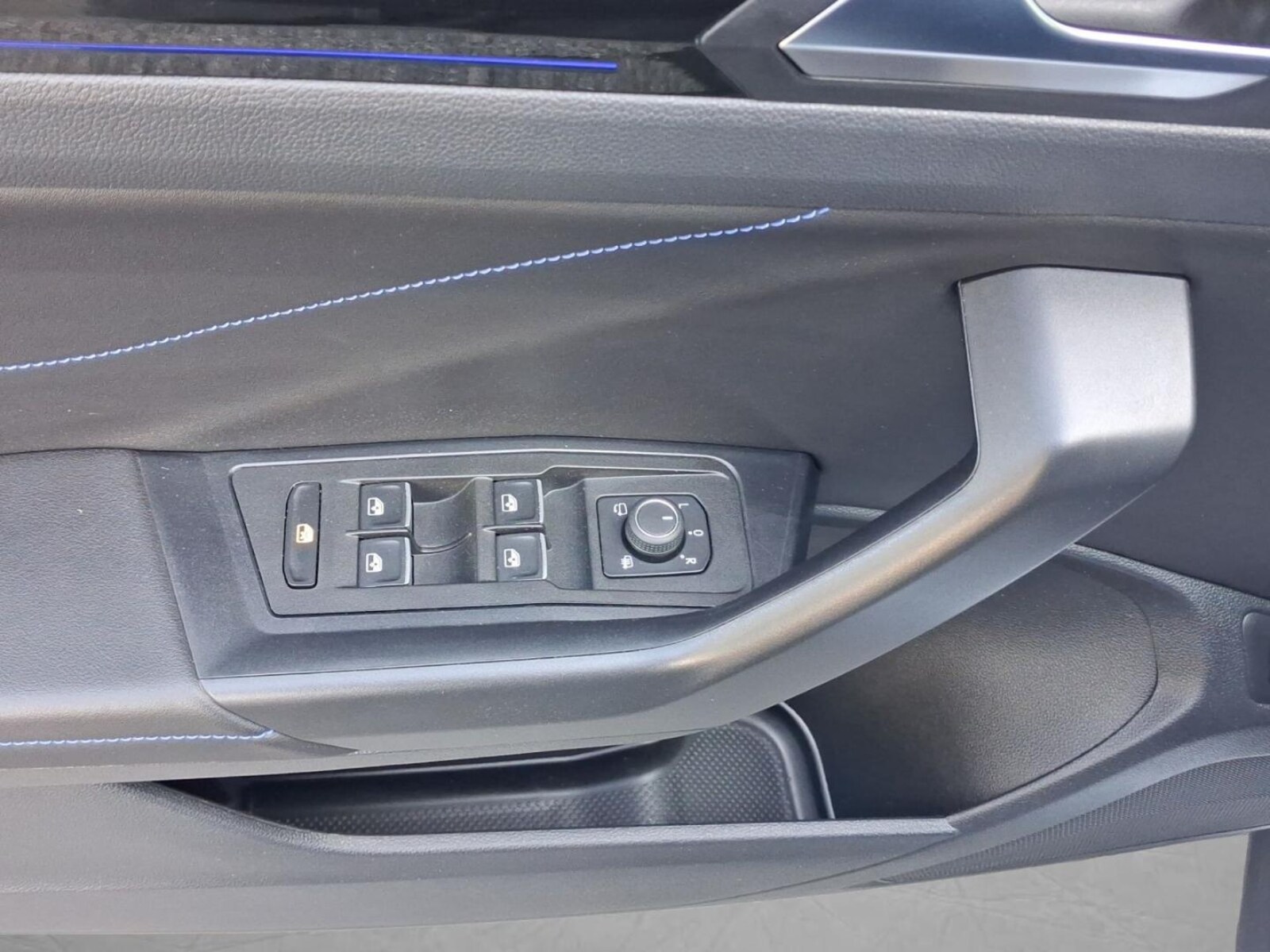 Volkswagen T-Roc – Bild 15
