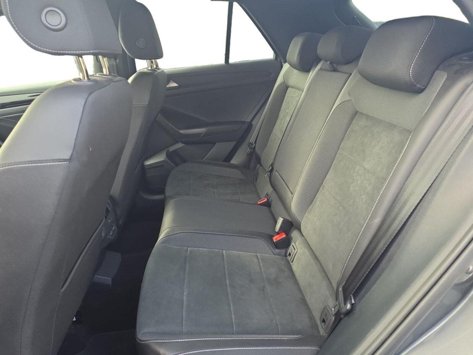 Volkswagen T-Roc – Bild 10