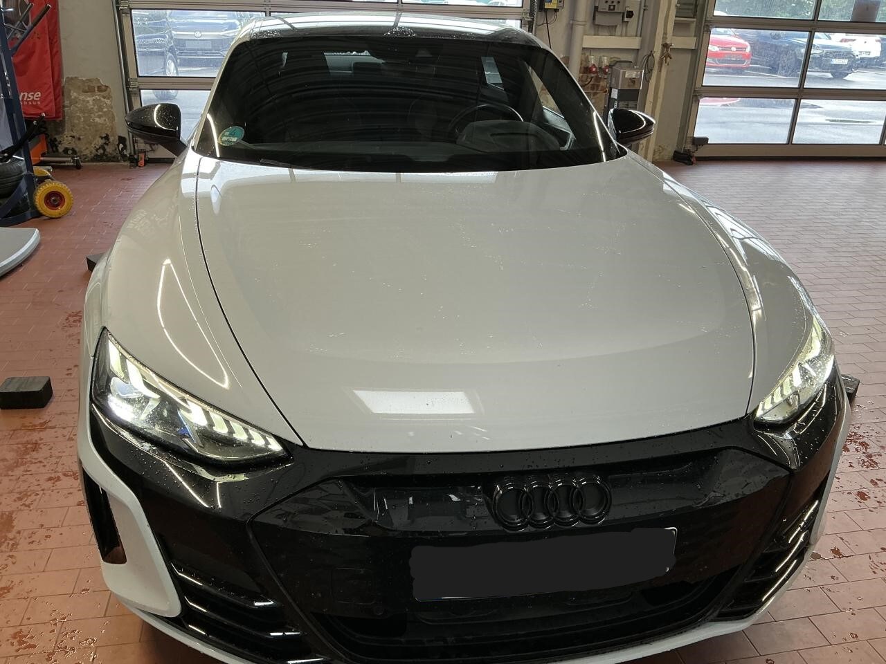 Image about Audi e-tron GT e-tron quattro