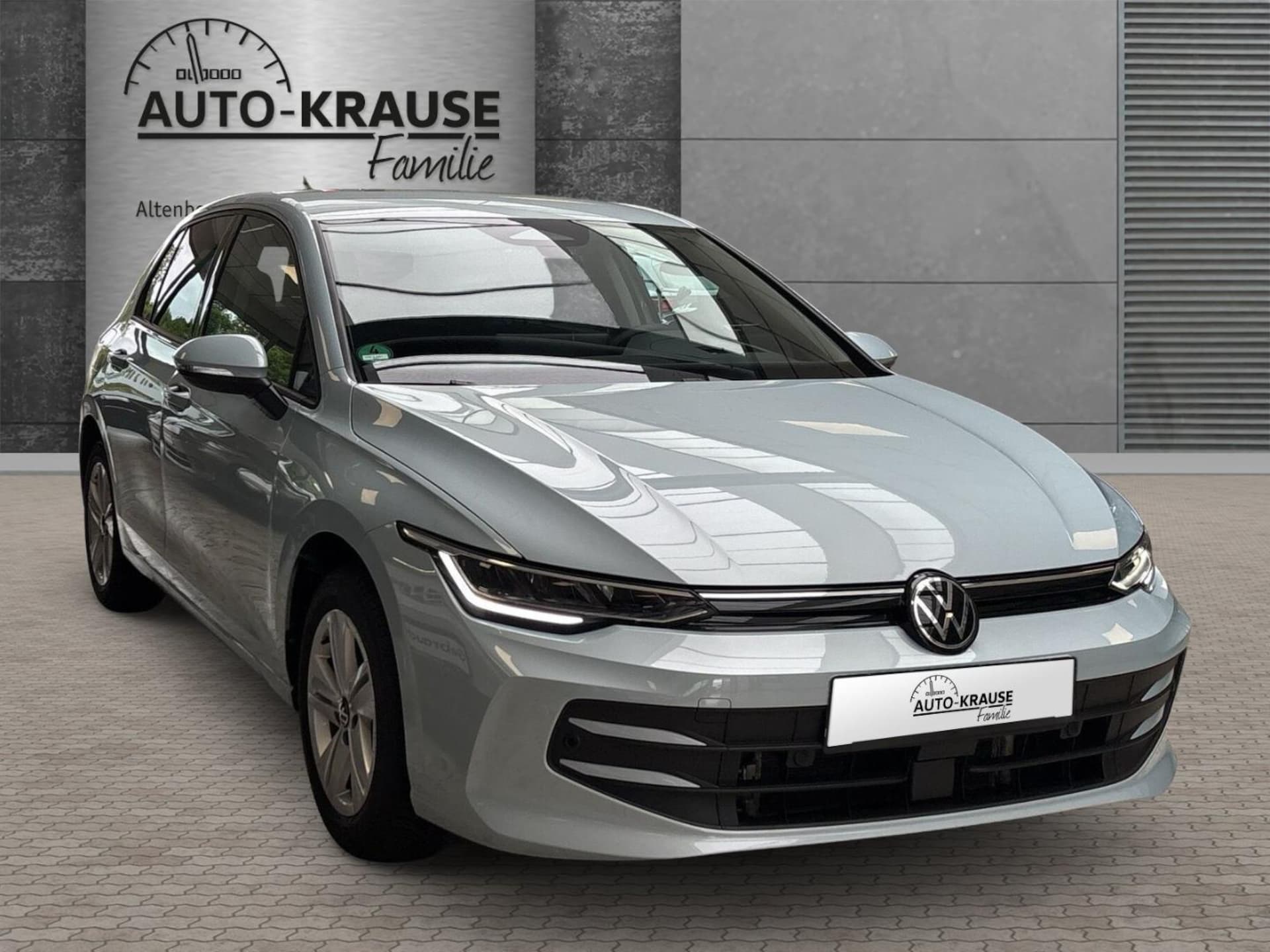 Volkswagen Golf Life