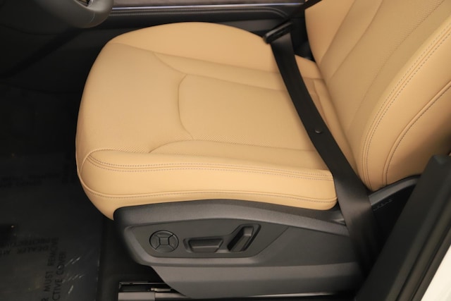 2026 Audi Q7 Premium Plus - Photo 25