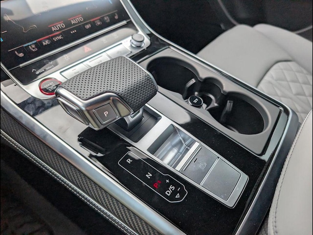 2026 Audi SQ8 Prestige - Photo 14