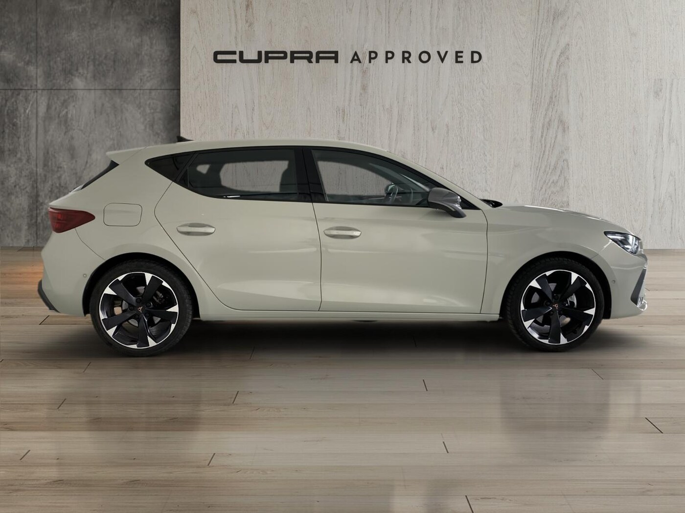 CUPRA Leon León 1.5 eTSI DSG 110 kW (150 CV) — photo 3
