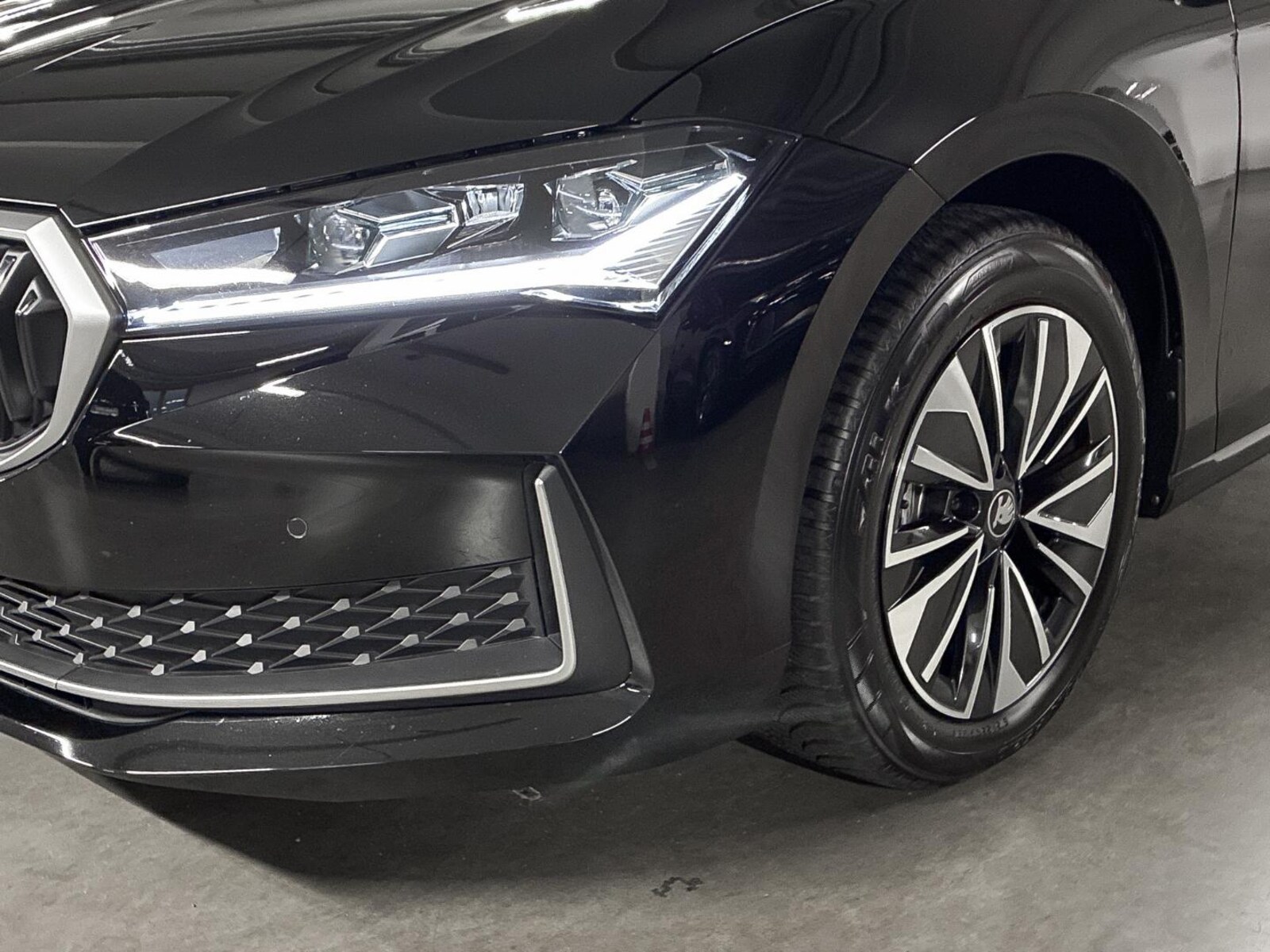 Škoda Superb Combi – Bild 4