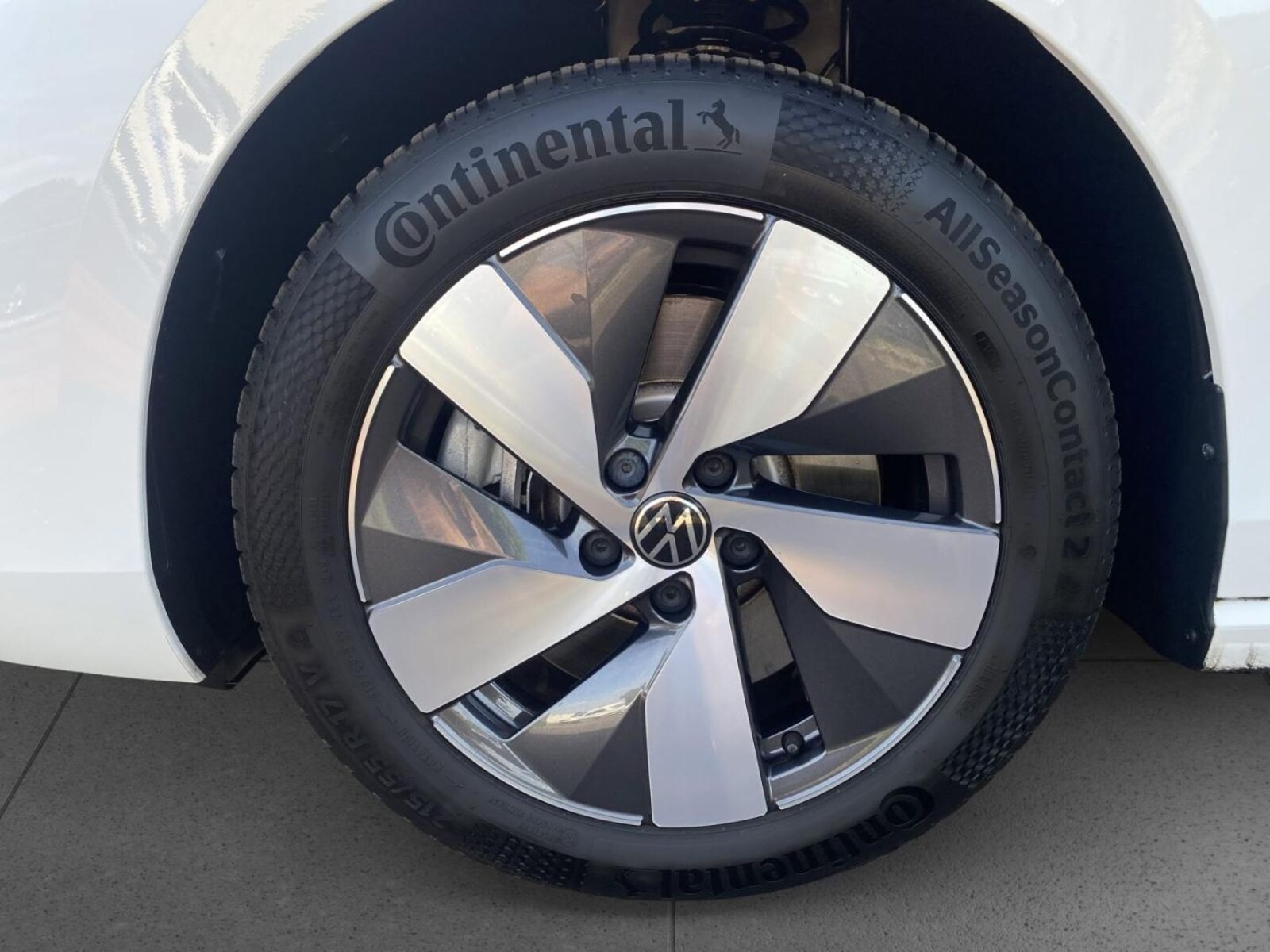 Volkswagen Passat – Bild 7