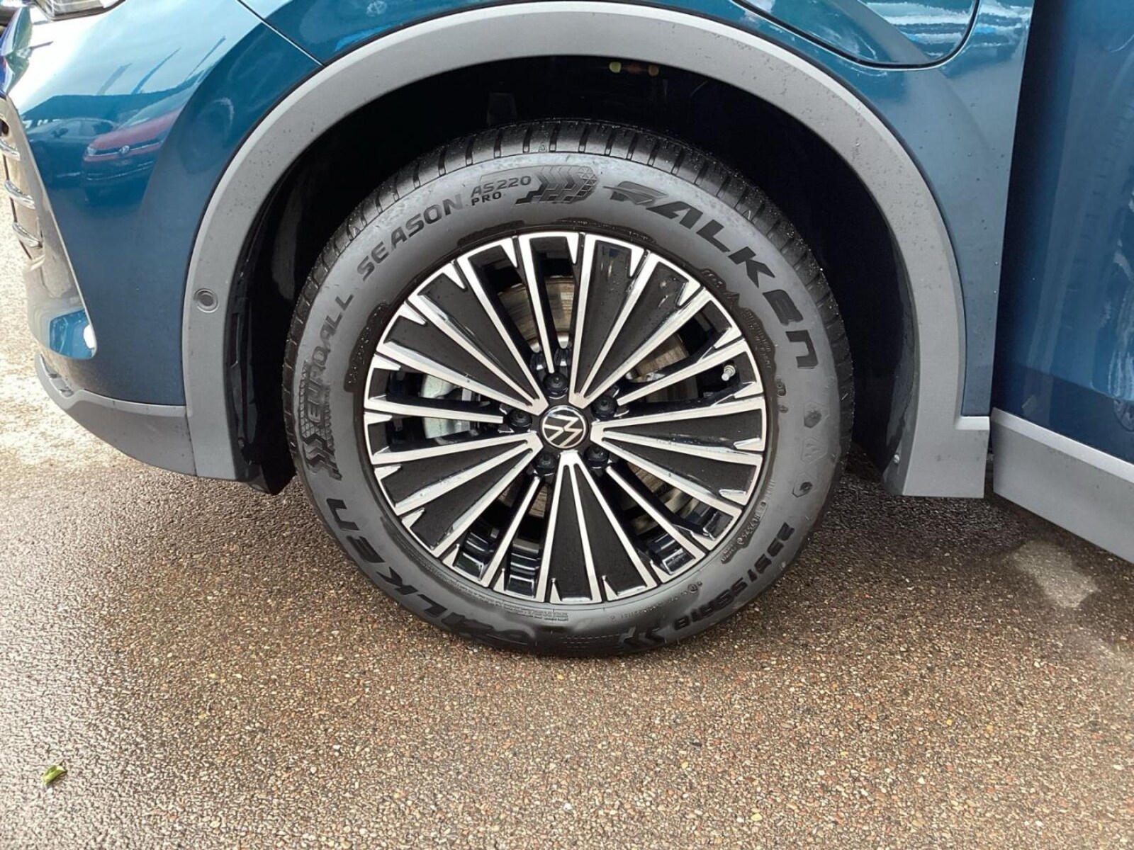 Volkswagen Tiguan – Bild 20