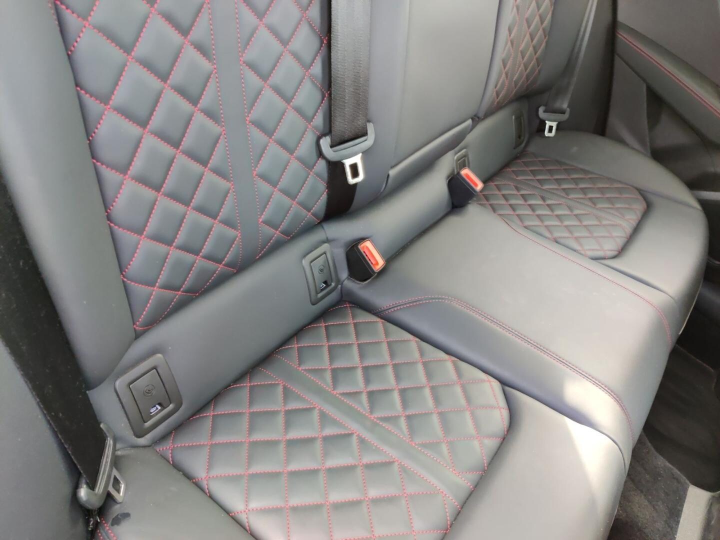 Bild über Audi Q2 S line 35 TFSI S tronic - für weitere Informationen kontaktieren Sie den Audi Partner