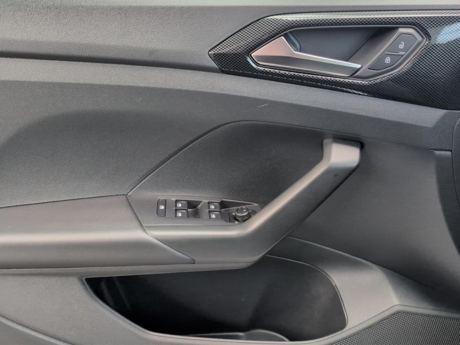Volkswagen T-Cross – Bild 12