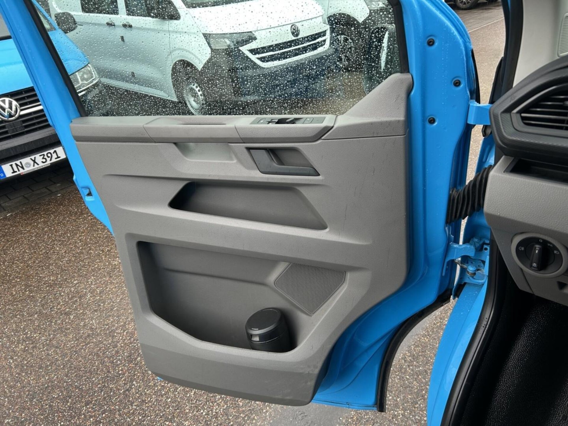 Volkswagen T6.1 Transporter Kasten langer Radstand